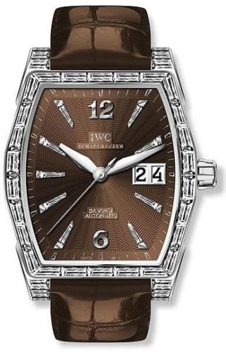 >IWC