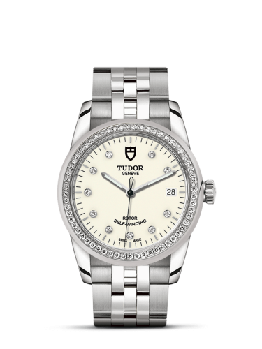 >Tudor