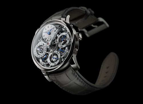 >MB&F