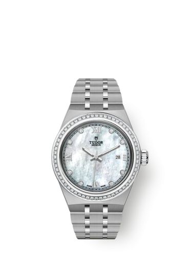 >Tudor
