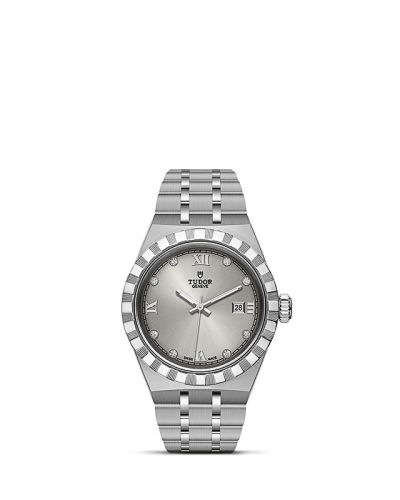 >Tudor