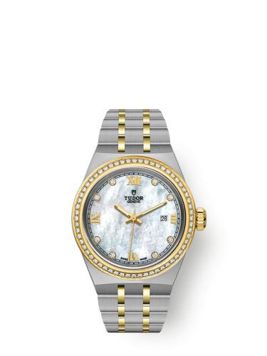 >Tudor