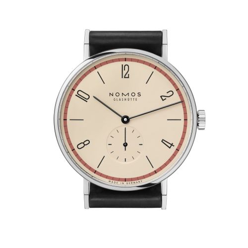 Tangente 38 A Century of Bauhaus Red